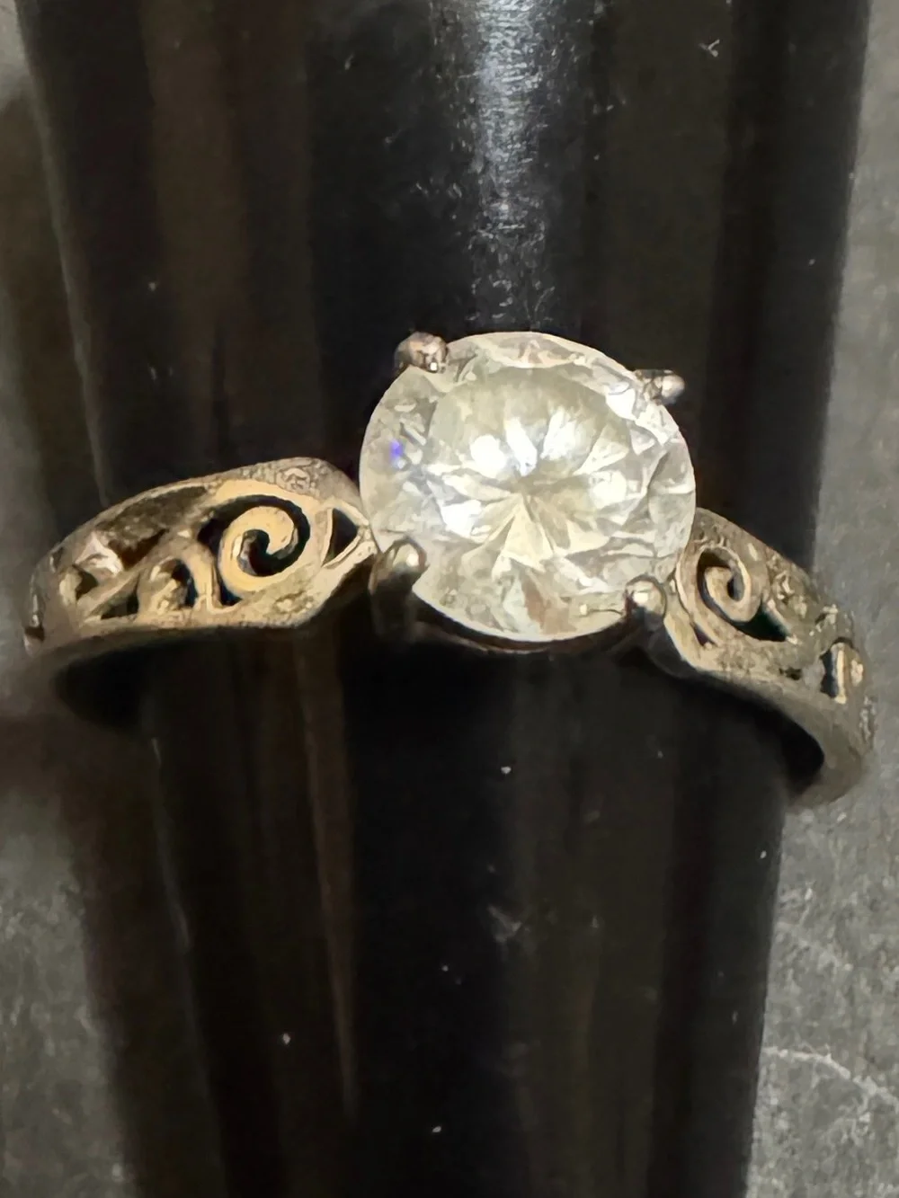 Sterling Silver Cubic Zirconia Filigree Ring with Clear Round Stone